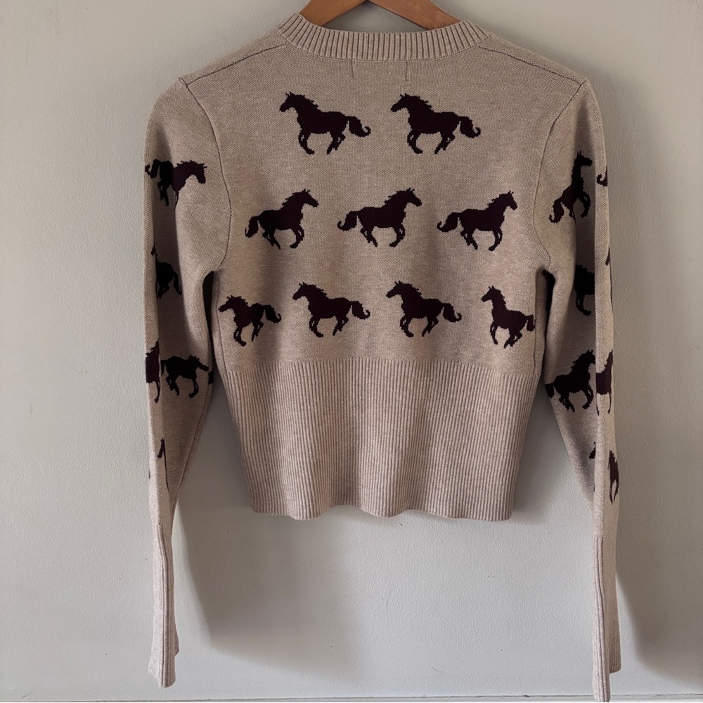 Arden B Beige Cardigan with Brown Horse Motif Size M - Picture 2 of 4
